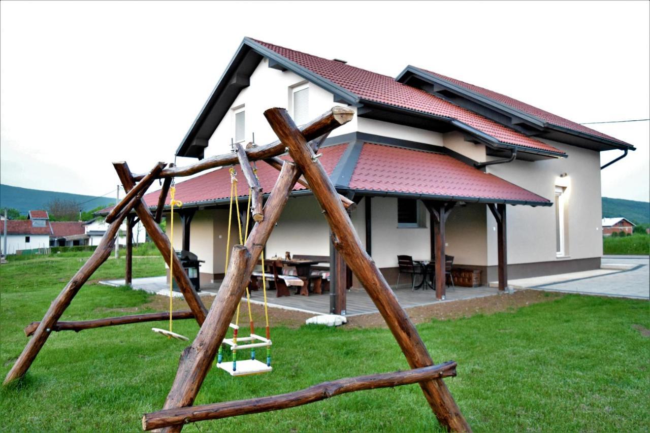 Guest House Tonka Otočac Exterior foto